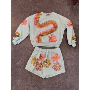Women’s SIMPLY SOUTHERN SEQUIN FLORAL SWEATSHIRT/SHORTS SET Size Small